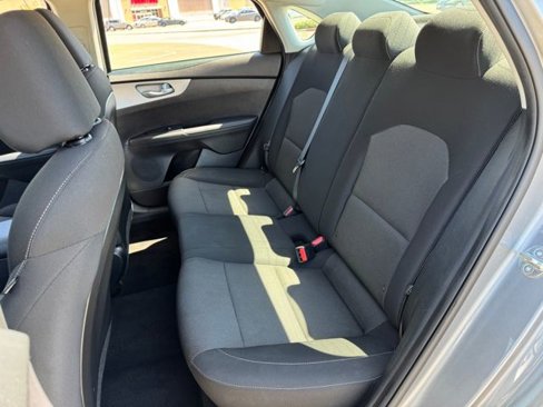 Used 2023 Kia Forte LXS image 14