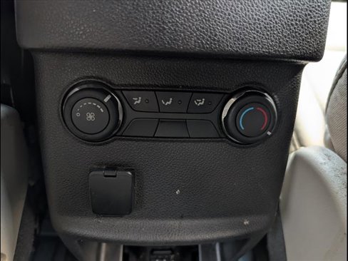Used 2015 Ford Explorer 4WD image 22