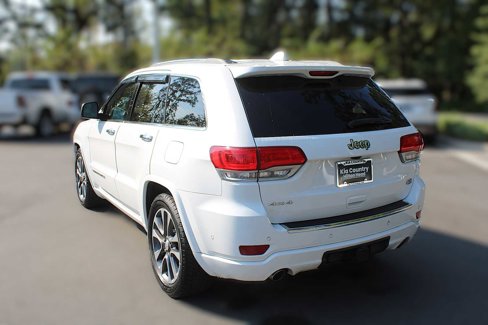 Used 2018 Jeep Grand Cherokee Overland image 7