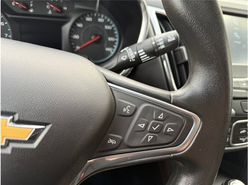 Used 2018 Chevrolet Equinox LT image 20