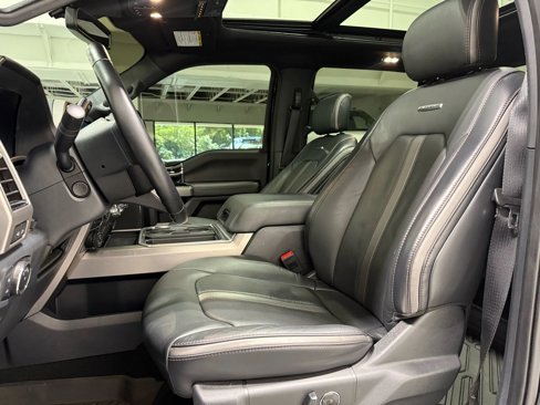 Used 2022 Ford F250 Platinum w/ FX4 Off-Road Package image 25