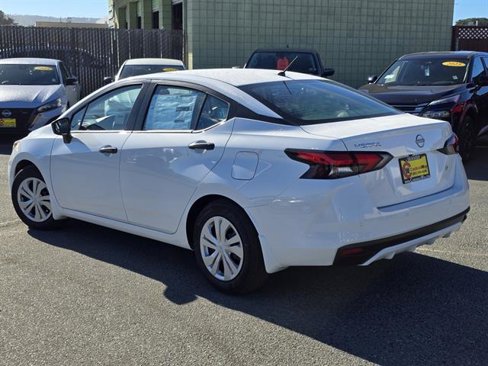 New 2025 Nissan Versa S w/ Trunk Package image 4