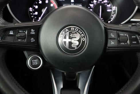 Used 2022 Alfa Romeo Stelvio Ti image 36
