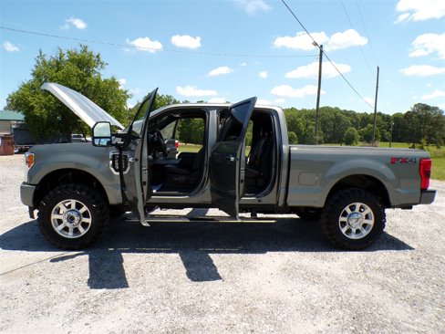 Used 2019 Ford F250 Platinum w/ Platinum Ultimate Package image 27