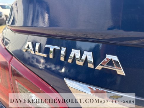 Used 2017 Nissan Altima 2.5 SR w/ LED Appearance Package image 37