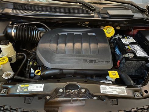 Used 2019 Dodge Grand Caravan SXT image 84