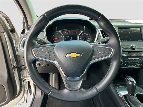 Used 2019 Chevrolet Equinox LT image 11