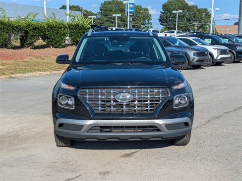 Used 2023 Hyundai Venue SEL image 8
