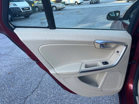 Used 2015 Volvo V60 T5 Premier Plus image 22