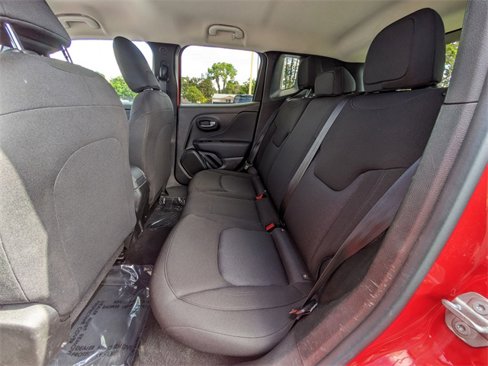 Used 2022 Jeep Renegade Sport w/ Sport Appearance Group image 14