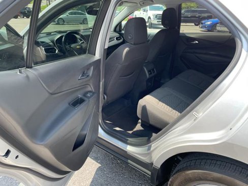 Used 2020 Chevrolet Equinox LT image 20