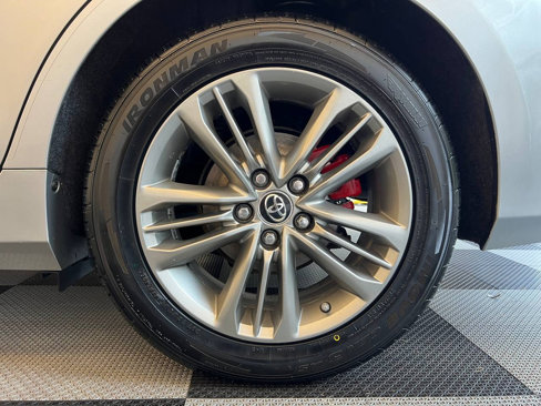 Used 2016 Toyota Camry SE image 28