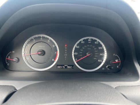 Used 2011 Honda Accord EX-L image 16