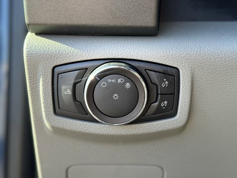 Used 2019 Ford F250 XL w/ XL Value Package image 19