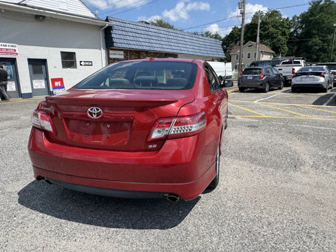 Used 2010 Toyota Camry SE image 6