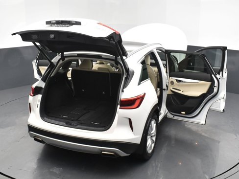 Used 2019 INFINITI QX50 Essential w/ Premium Heat Package image 33