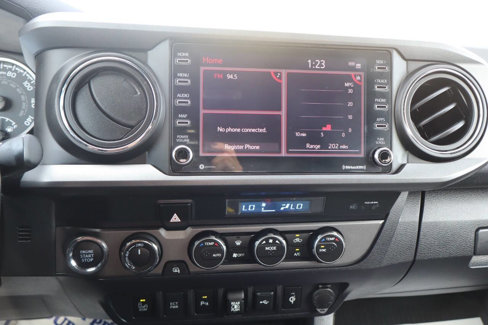 Used 2021 Toyota Tacoma TRD Off-Road image 17