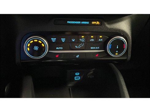 Used 2022 Ford Escape SE w/ Cold Weather Package image 13