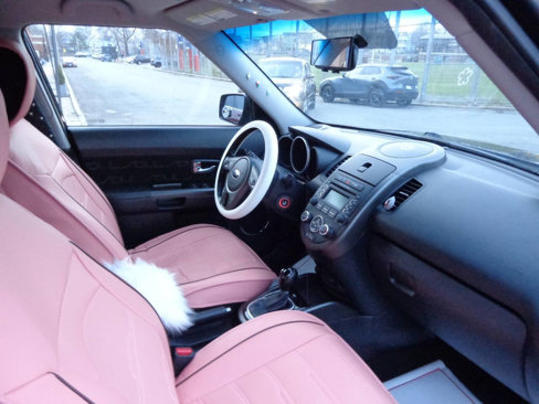 Used 2013 Kia Soul + image 26