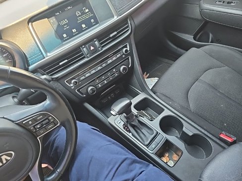 Used 2018 Kia Optima LX image 18