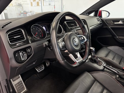 Used 2015 Volkswagen GTI Autobahn image 14
