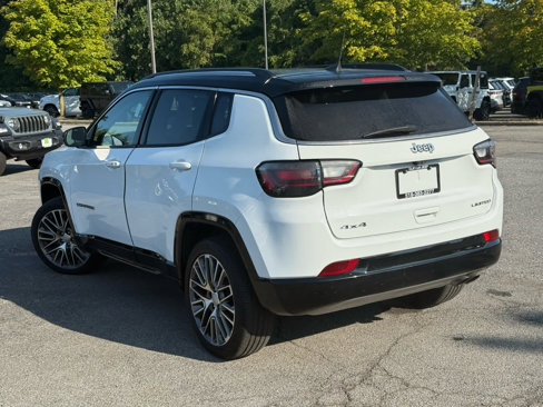 Used 2022 Jeep Compass Limited w/ Elite Group image 5