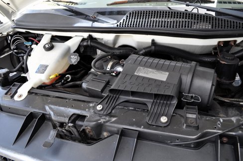 Used 2010 Chevrolet Express 2500 image 38