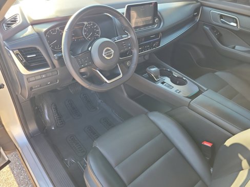 Used 2021 Nissan Rogue SV w/ Premium Package image 25