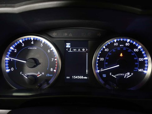 Used 2019 Toyota Highlander LE image 37