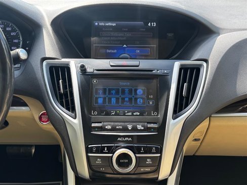 Used 2015 Acura TLX w/ Technology Package image 40