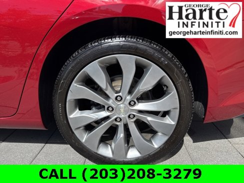 Used 2017 Chevrolet Malibu Premier w/ Premier Sun and Wheel Package image 9