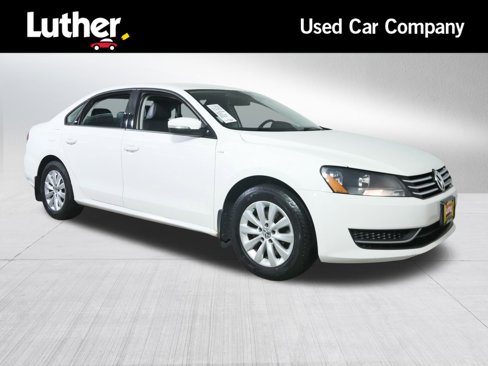 Used 2015 Volkswagen Passat 1.8T Wolfsburg Edition image 1