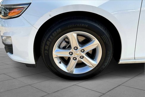 Used 2022 Chevrolet Malibu LT image 10