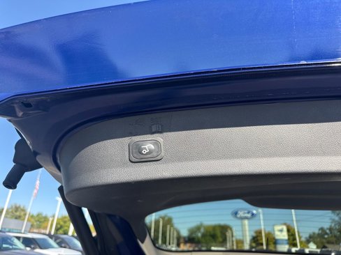 Used 2016 Ford Escape SE w/ Equipment Group 201A image 13