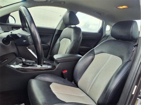 Used 2019 Kia Optima EX image 6