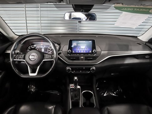 Used 2024 Nissan Altima 2.5 SR image 10