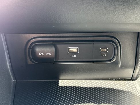 Used 2024 Kia Sportage LX image 30
