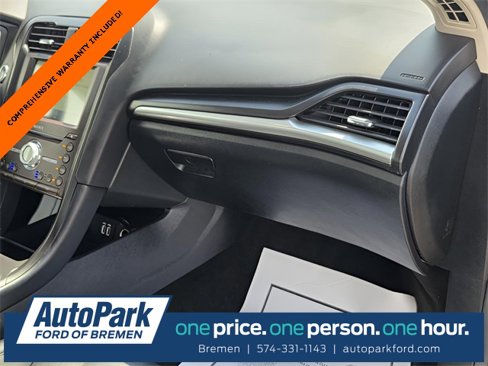 Used 2020 Ford Fusion Titanium image 40