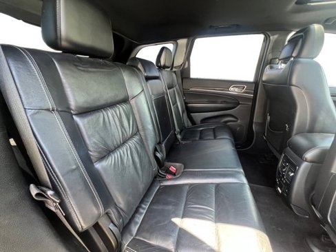 Used 2015 Jeep Grand Cherokee Limited image 24