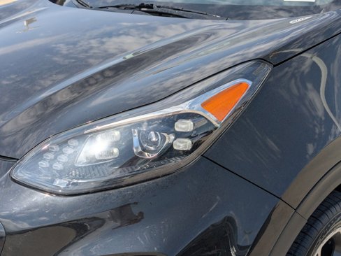 Used 2021 Kia Sportage SX image 10