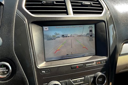 Used 2018 Ford Explorer XLT w/ Equipment Group 202A image 20
