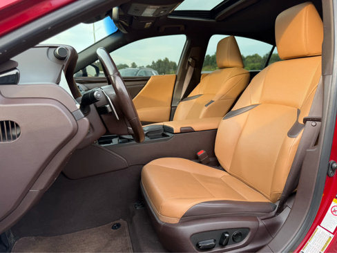 Used 2019 Lexus ES 350 image 9