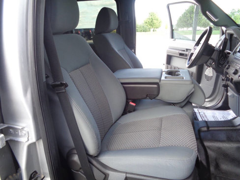 Used 2016 Ford F450 XL w/ Power Equipment Group image 39