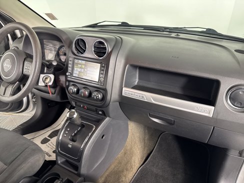 Used 2016 Jeep Compass Sport w/ Power Value Group image 34