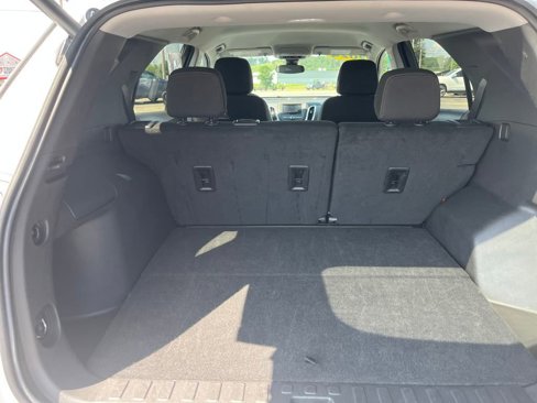 Used 2024 Chevrolet Equinox LT image 24