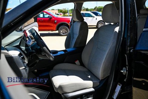 Used 2023 Nissan Rogue SV image 4