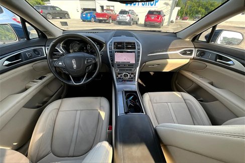 Used 2019 Lincoln MKZ Reserve image 15