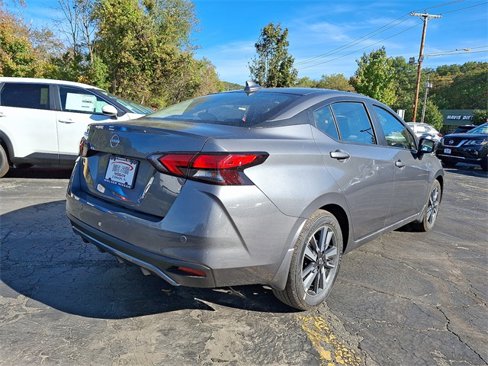 New 2025 Nissan Versa SV image 4