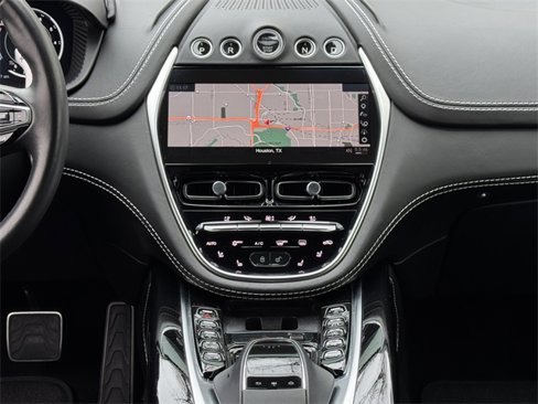 Used 2021 Aston Martin DBX image 14