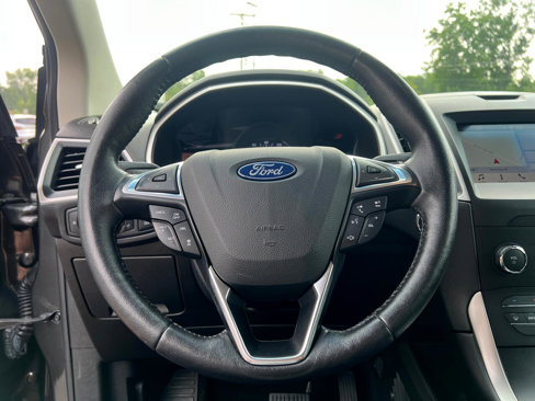 Used 2019 Ford Edge SEL w/ Equipment Group 201A image 19